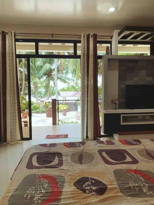 Beach Getaway Studio Villa In Lobo Exterior foto